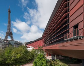 La tour Eiffel vue depuis le Musée du quai Branly