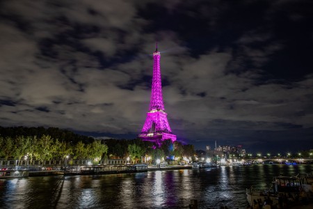 La Torre Eiffel en rosa