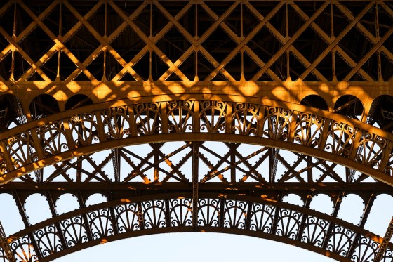 Encaje metálico Torre Eiffel